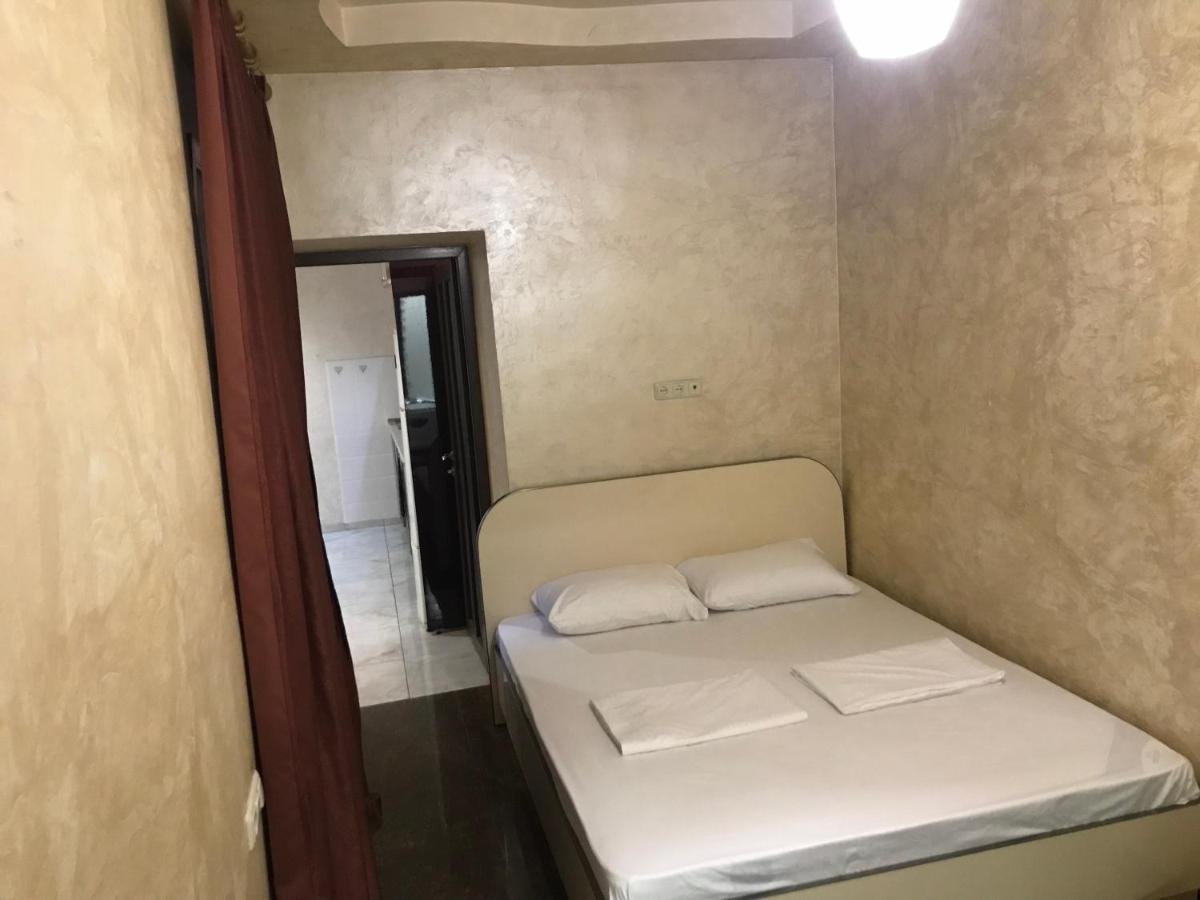 Luxury Apartment With Jacuzzi On Republic Square Erivan Dış mekan fotoğraf