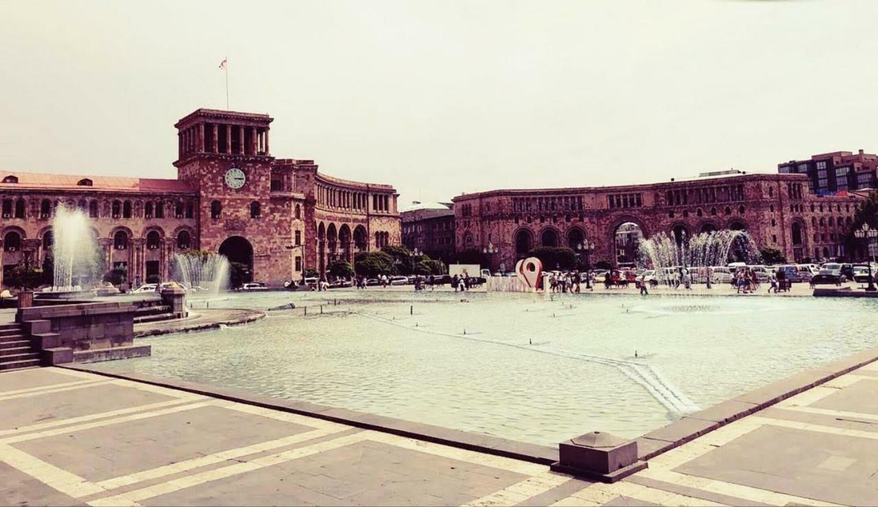 Luxury Apartment With Jacuzzi On Republic Square Erivan Dış mekan fotoğraf